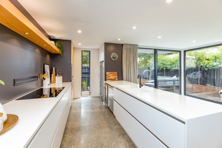 Photo of property in 9 Forbes Street, Sydenham, Christchurch, 8023