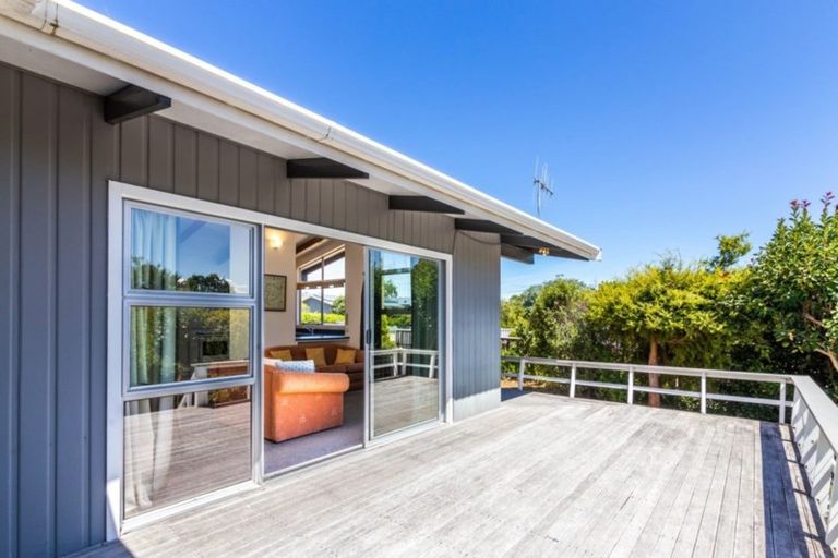 Photo of property in 26 Matuku Street, Two Mile Bay, Taupo, 3330