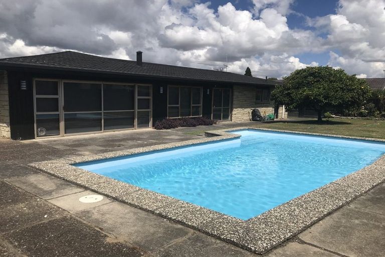 Photo of property in 59 Chedworth Avenue, Chedworth, Hamilton, 3210