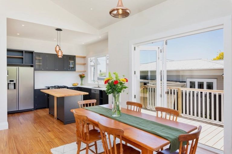 Photo of property in 11 Empire Road, Devonport, Auckland, 0624