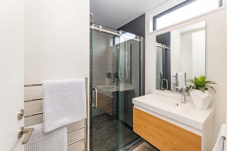 Photo of property in 9 Forbes Street, Sydenham, Christchurch, 8023