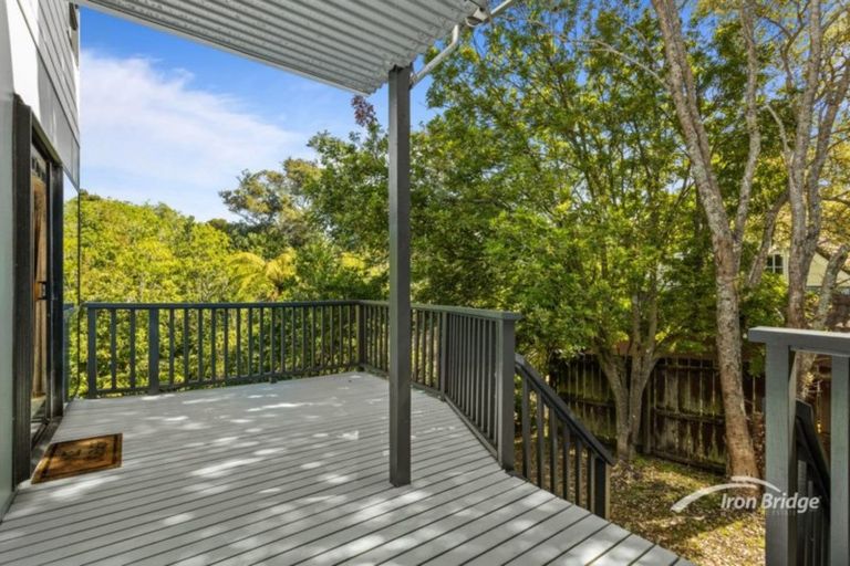 Photo of property in 2/82 Verbena Road, Birkdale, Auckland, 0626