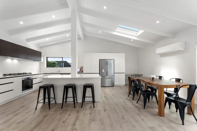 Photo of property in 1 Alexander Place, Papamoa Beach, Papamoa, 3118