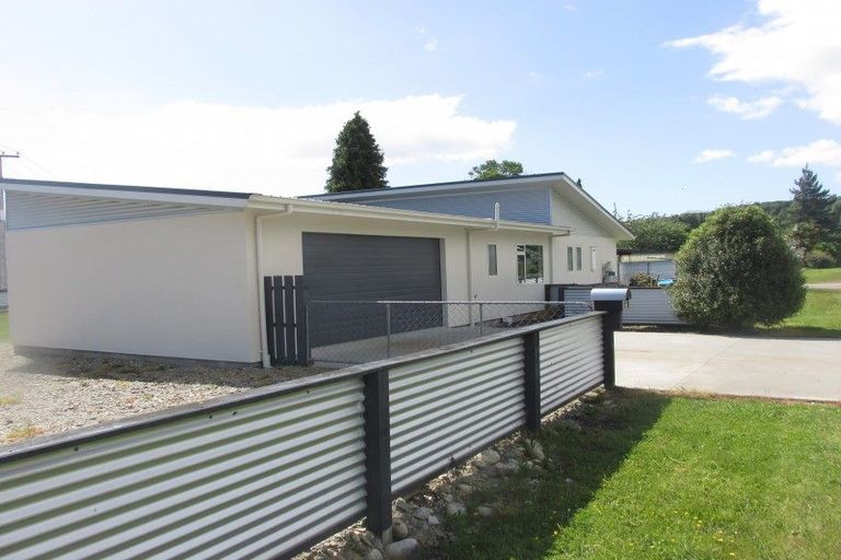 Photo of property in 77 Buller Road, Reefton, 7830