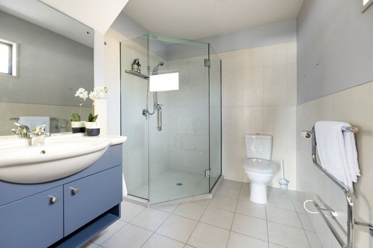 Photo of property in 32a Lake Avenue, Frankton, Queenstown, 9300