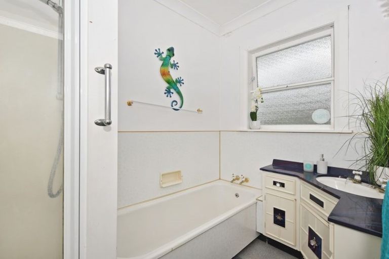 Photo of property in 20 Fifth Avenue, Avenues, Whangarei, 0110