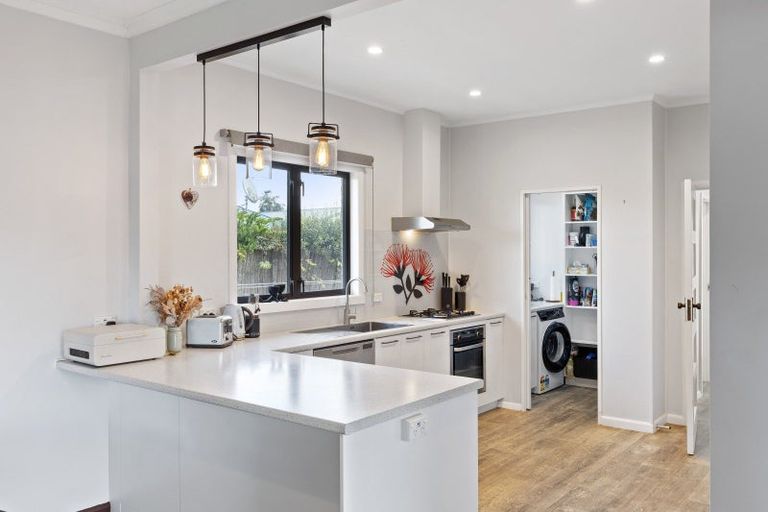 Photo of property in 153 King Street, Cambridge, 3434