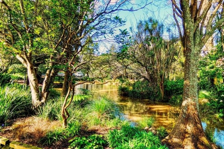 Photo of property in 12b Domain Drive, Parnell, Auckland, 1052