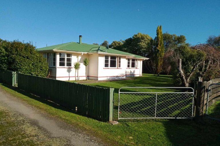 Photo of property in 49a Tararua Street, Pahiatua, 4910