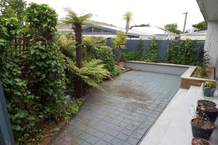 Photo of property in 1/73 Mathesons Road, Phillipstown, Christchurch, 8011