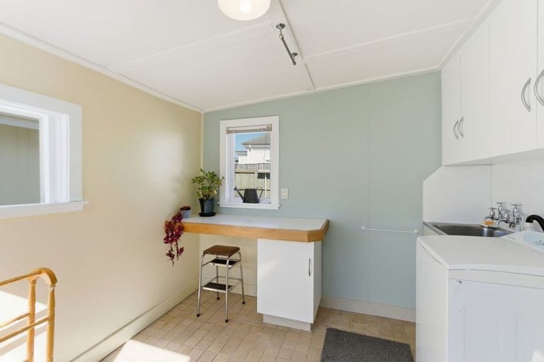 Photo of property in 60 Domain Terrace, Spreydon, Christchurch, 8024