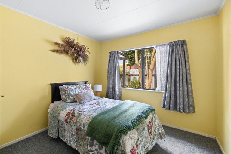 Photo of property in 5 Cormack Place, Greenmeadows, Napier, 4112