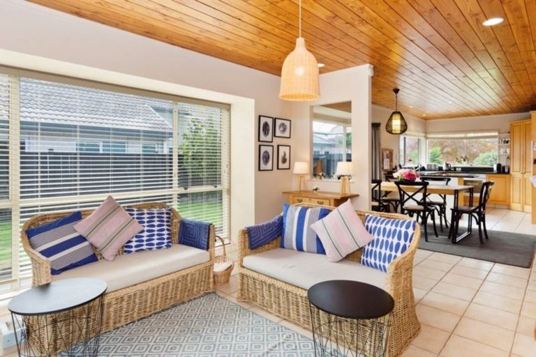 Photo of property in 30 Harlech Glen, Bethlehem, Tauranga, 3110