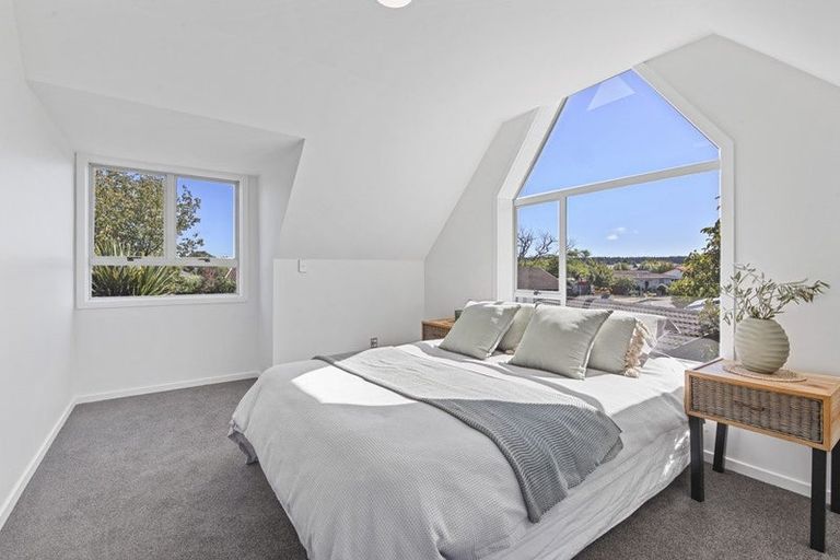 Photo of property in 11a Sequoia Place, Parklands, Christchurch, 8083