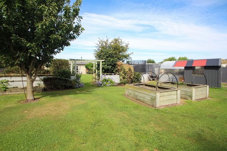 Photo of property in 69 T Y Duncan Road, Oamaru North, Oamaru, 9494