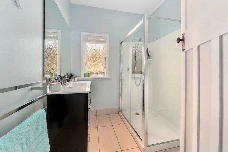 Photo of property in 2a Beth Street, Trentham, Upper Hutt, 5018