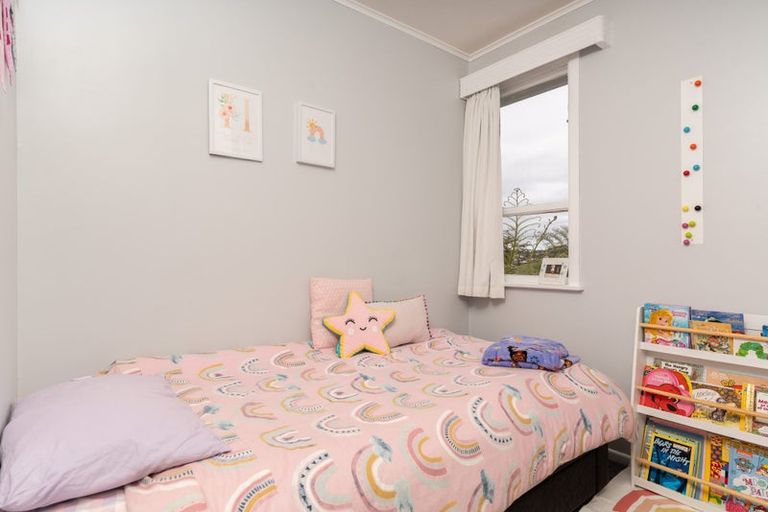 Photo of property in 39 Prospect Terrace, Johnsonville, Wellington, 6037