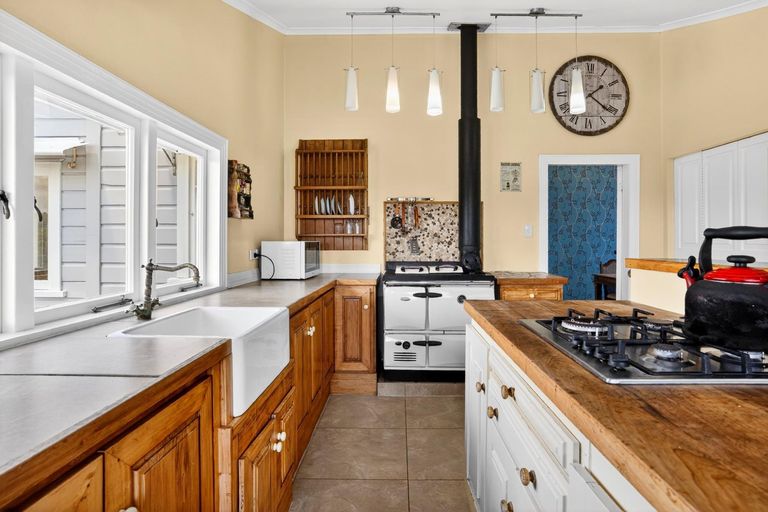 Photo of property in 24a Waterview Crescent, Kaiwaka, 0573