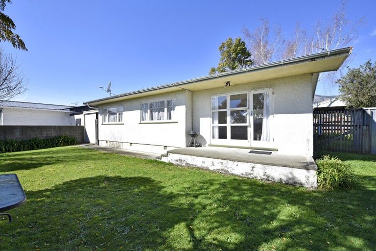 Photo of property in 2/46 Fergusson Street, Stoke, Nelson, 7011