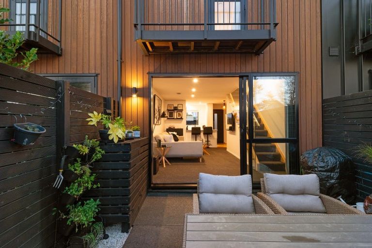 Photo of property in 15f Cheltenham Street, Merivale, Christchurch, 8014