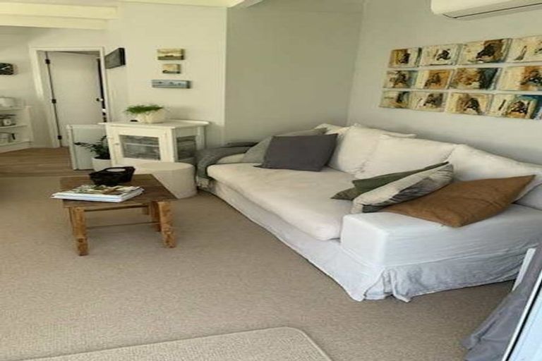 Photo of property in 59 Williamson Avenue, Belmont, Auckland, 0622