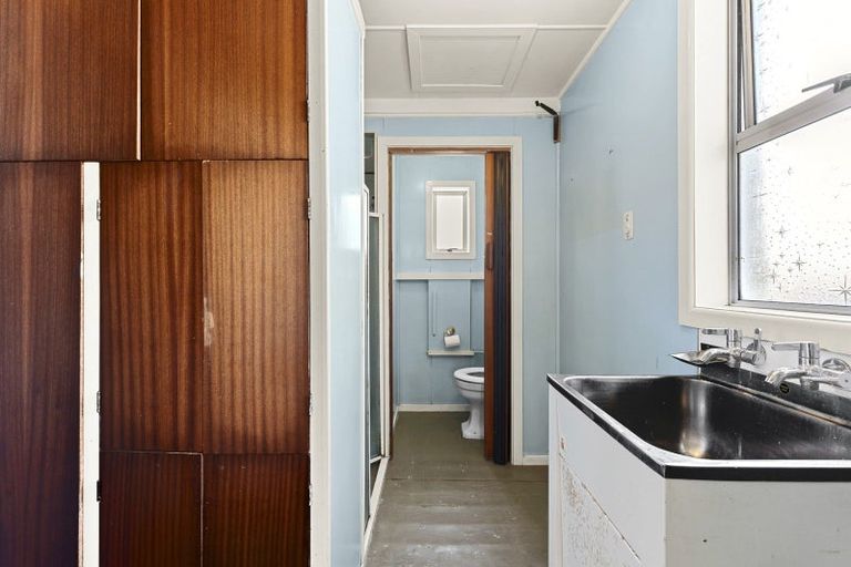 Photo of property in 6 Henui Street, Strandon, New Plymouth, 4312