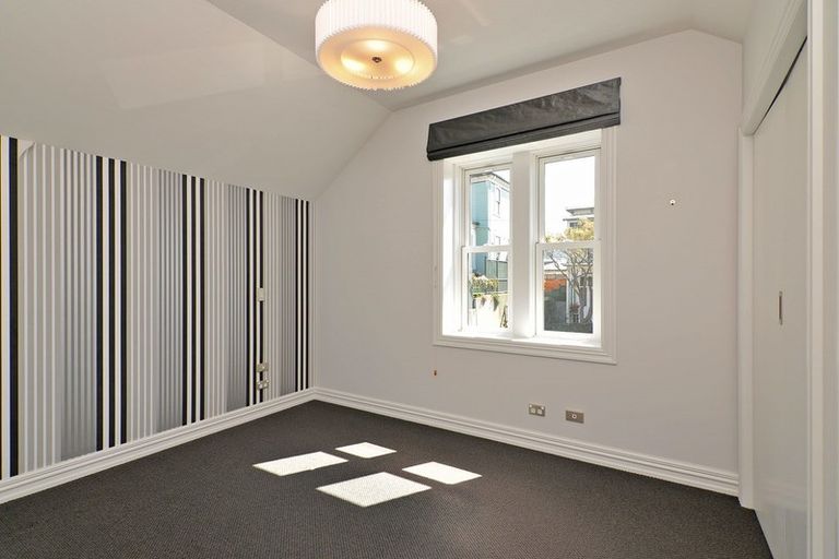 Photo of property in 63 Brougham Street, Mount Victoria, Wellington, 6011