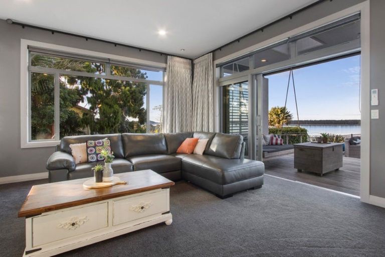 Photo of property in 300 Ongare Point Road, Tahawai, Katikati, 3170