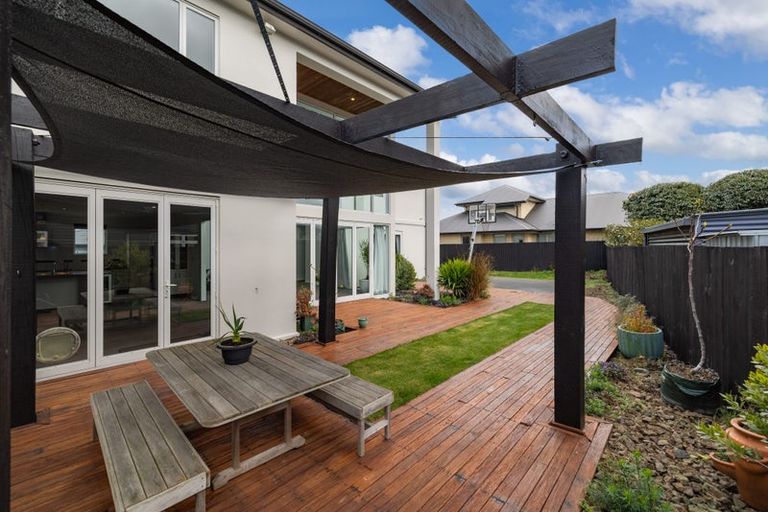 Photo of property in 92 Bibiana Street, Aidanfield, Christchurch, 8025