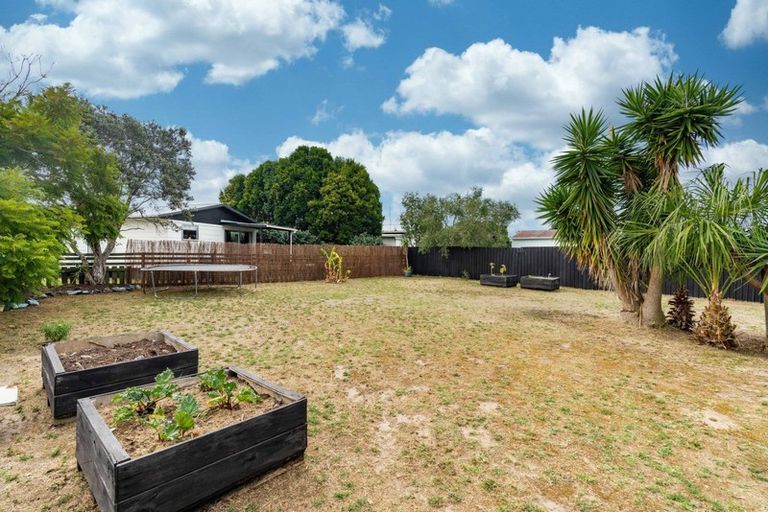 Photo of property in 8 Kuparu Place, Ruakaka, 0116