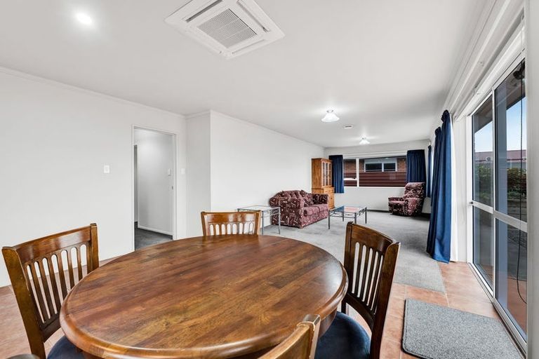 Photo of property in 20 Erin Street, Hawera, 4610