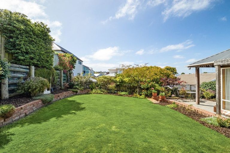 Photo of property in 19 Argyle Street, Mornington, Dunedin, 9011
