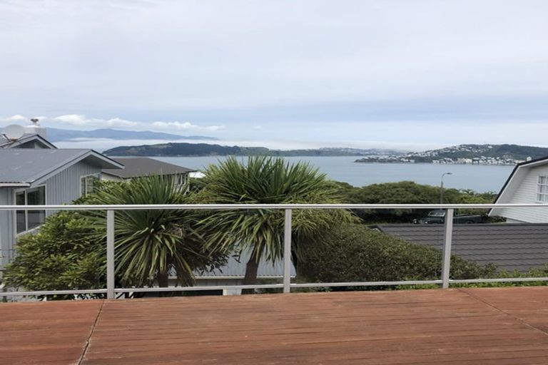 Photo of property in 10 Whitu Street, Khandallah, Wellington, 6035
