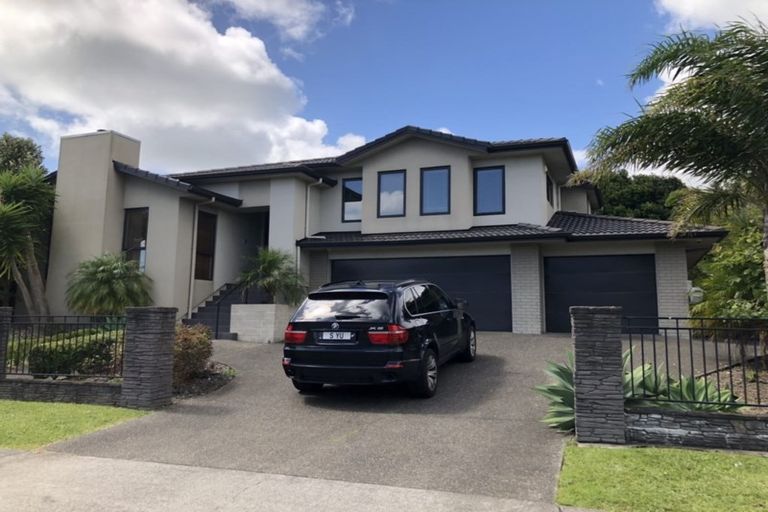Photo of property in 104 Cyril French Drive, Flat Bush, Auckland, 2016