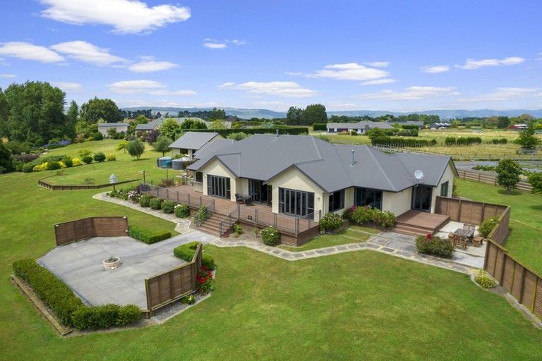 Photo of property in 45f Briarwood Road, Kelvin Grove, Palmerston North, 4470