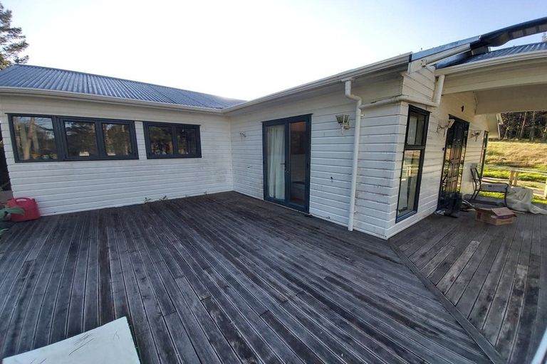 Photo of property in 1471 East Coast Road, Redvale, Albany, 0794