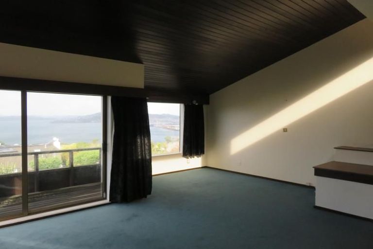 Photo of property in 2/54 Rama Crescent, Khandallah, Wellington, 6035