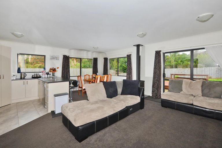 Photo of property in 12 Miners Lane, Te Kamo, Whangarei, 0112