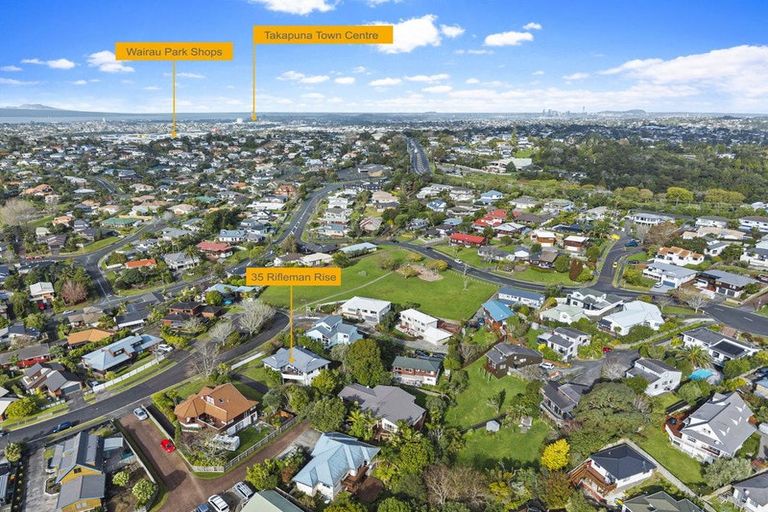 Photo of property in 35 Rifleman Rise, Unsworth Heights, Auckland, 0632