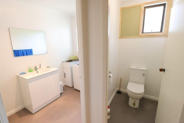 Photo of property in 19 Seaforth Avenue, Milson, Palmerston North, 4414