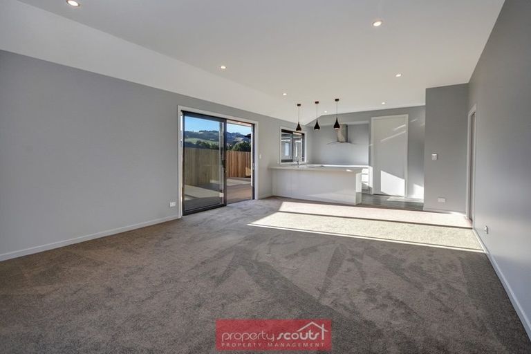 Photo of property in 6 Tate Crescent, Green Island, Dunedin, 9018