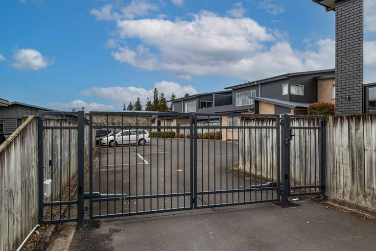 Photo of property in 19c Inverness Avenue, Hamilton East, Hamilton, 3216