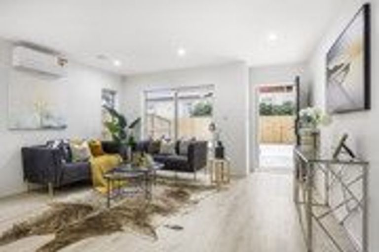 Photo of property in 37b Central Avenue, Papatoetoe, Auckland, 2025