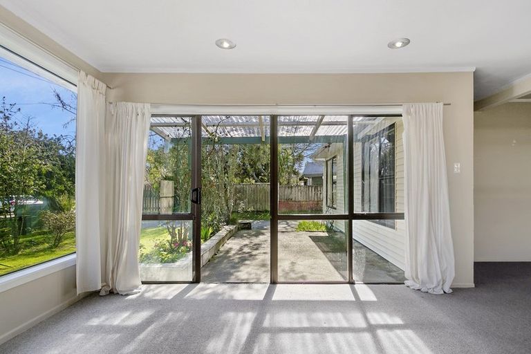 Photo of property in 61 Te Herekiekie Street, Turangi, 3334