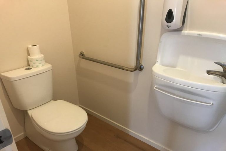 Photo of property in 2a Wilding Avenue, Marewa, Napier, 4110