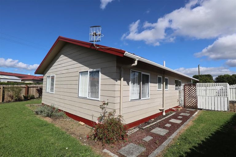 Photo of property in 2 Rerewai Place, Tikipunga, Whangarei, 0112