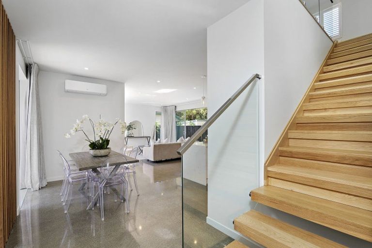 Photo of property in 96a Saint James Avenue, Papanui, Christchurch, 8053