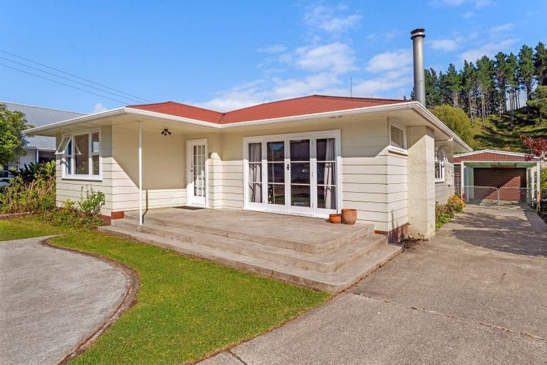 Photo of property in 84 Valley Road, Mangapapa, Gisborne, 4010