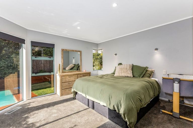 Photo of property in 10 Portage Place, Whitby, Porirua, 5024