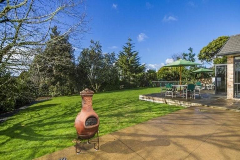 Photo of property in 5 Shiloh Way, Greenhithe, Auckland, 0632